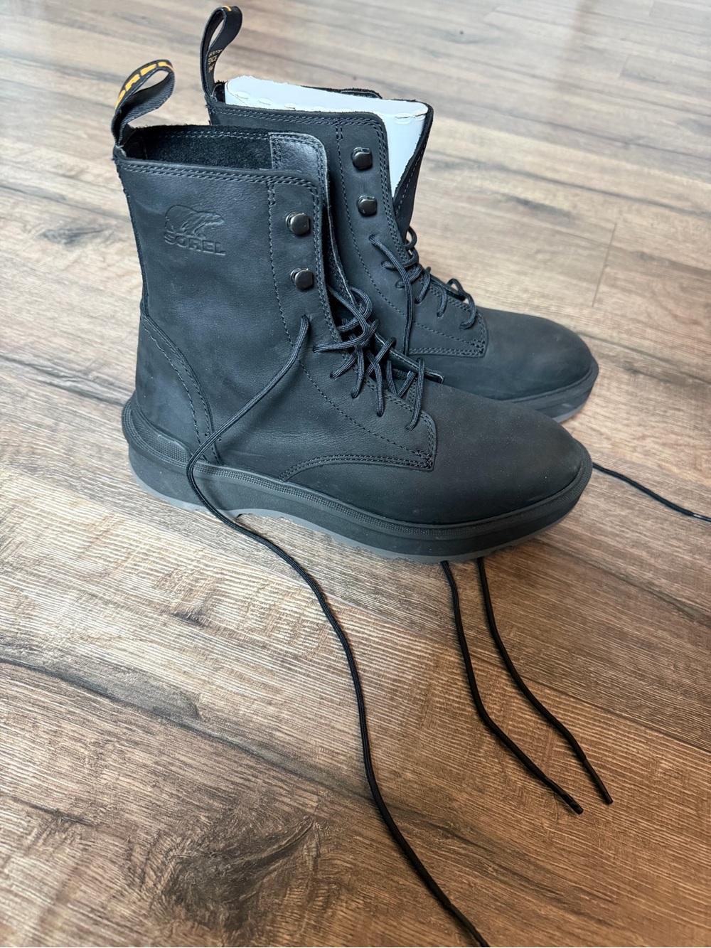 Black Sorel Hi Line boots - Picture 2 of 7